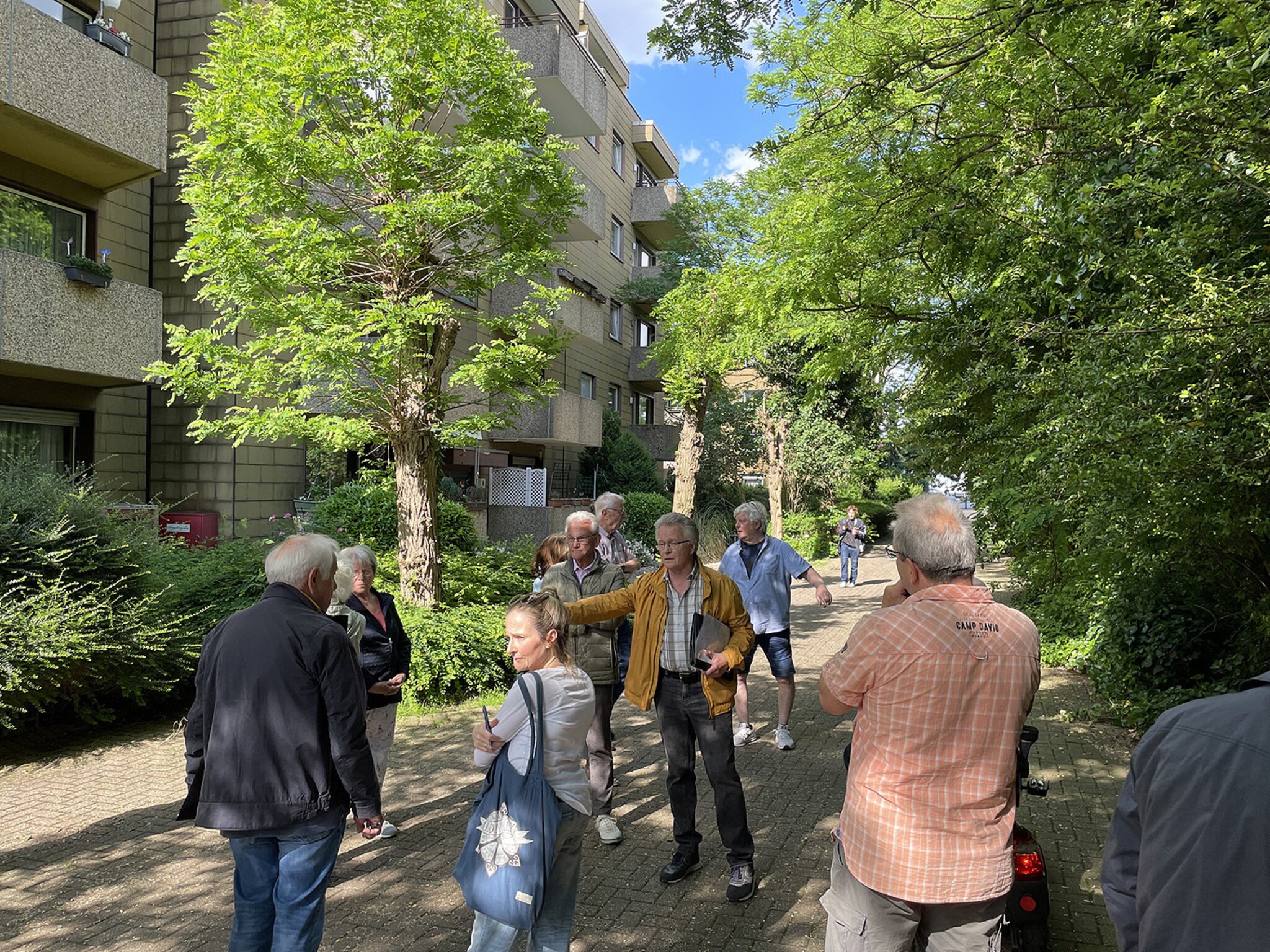 Ortsbegehungen fördern den Dialog mit den Bürgern